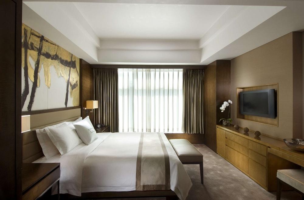 Doubletree By Hilton Hotel